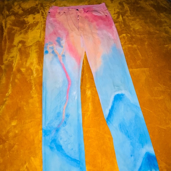 Kids see ghost Levi’s pants - Picture 4 of 4